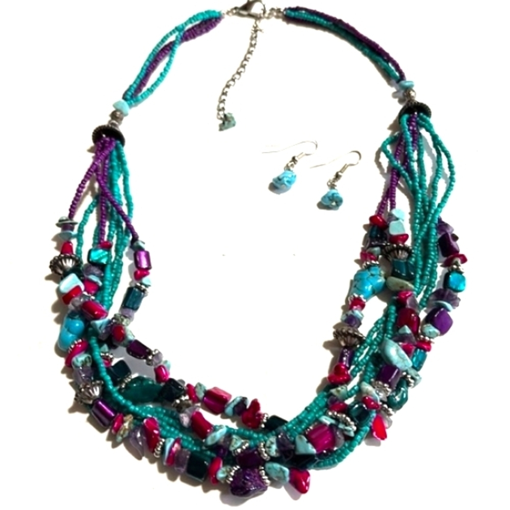 VINTAGE MULTISTONE MULTISTRAND COLORED TURQUOISE NUGGETS NECKLACE EARRING SET